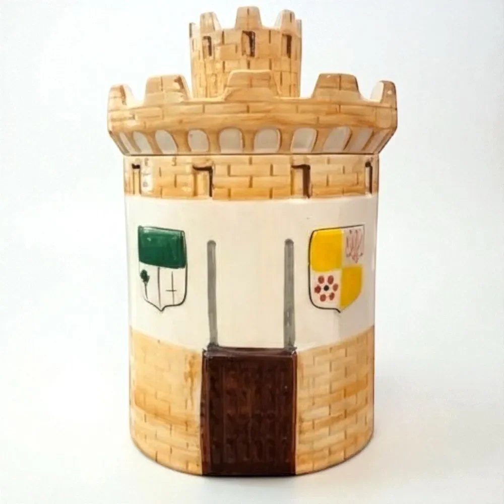Williams Sonoma Grand Cuisine Ceramic Castle Cookie Jar Italy